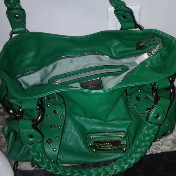 anais gvani purse